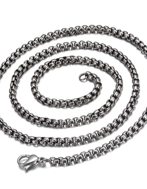 Load image into Gallery viewer, Skull Pendant Necklace