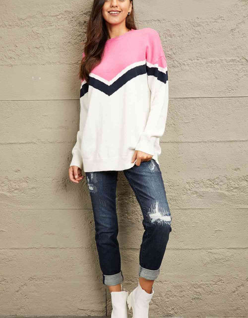 Load image into Gallery viewer, e.Luna Chevron Pullover Sweater
